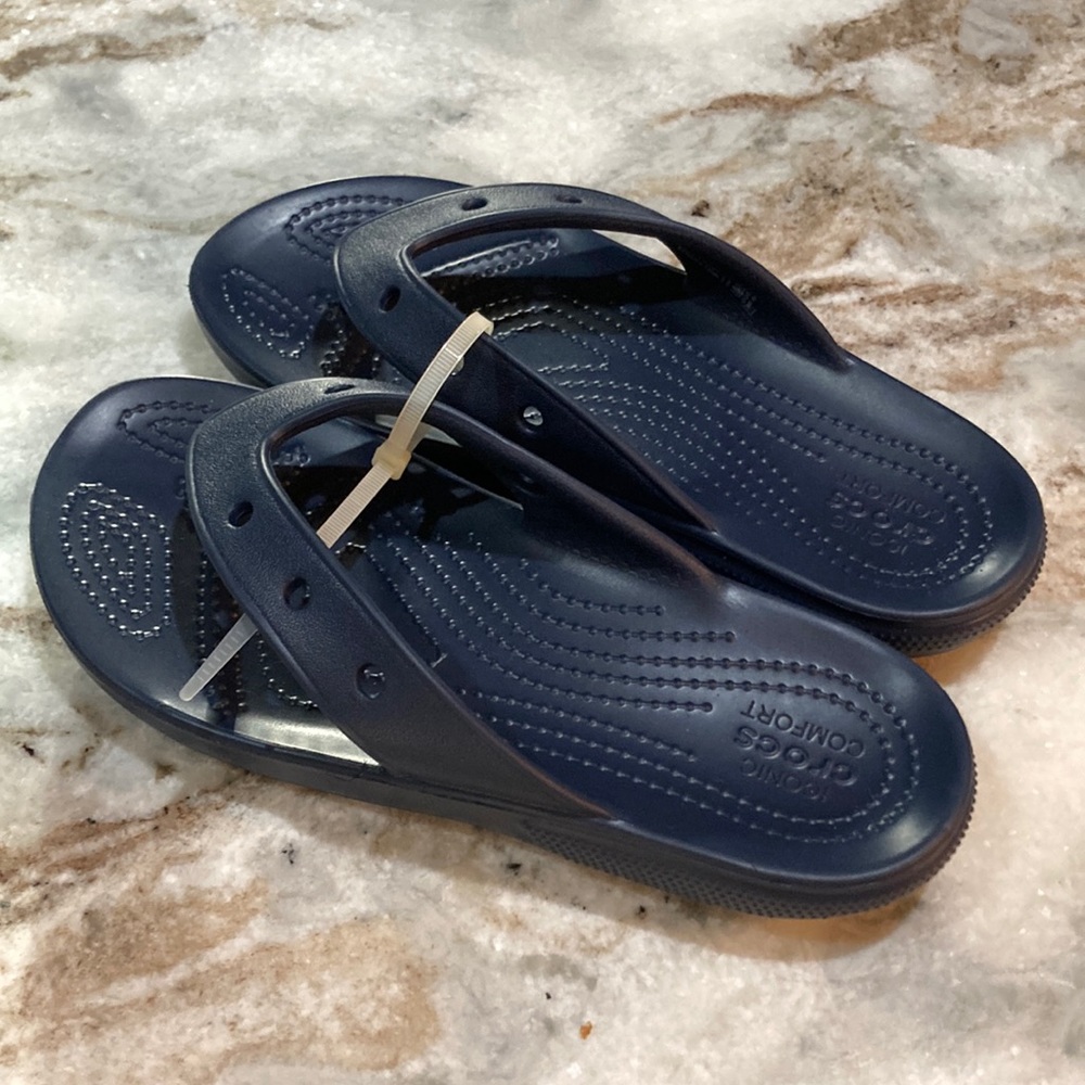 Crocs New.